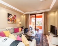 Wiederverkauf - apartment - Marbella - Elviria