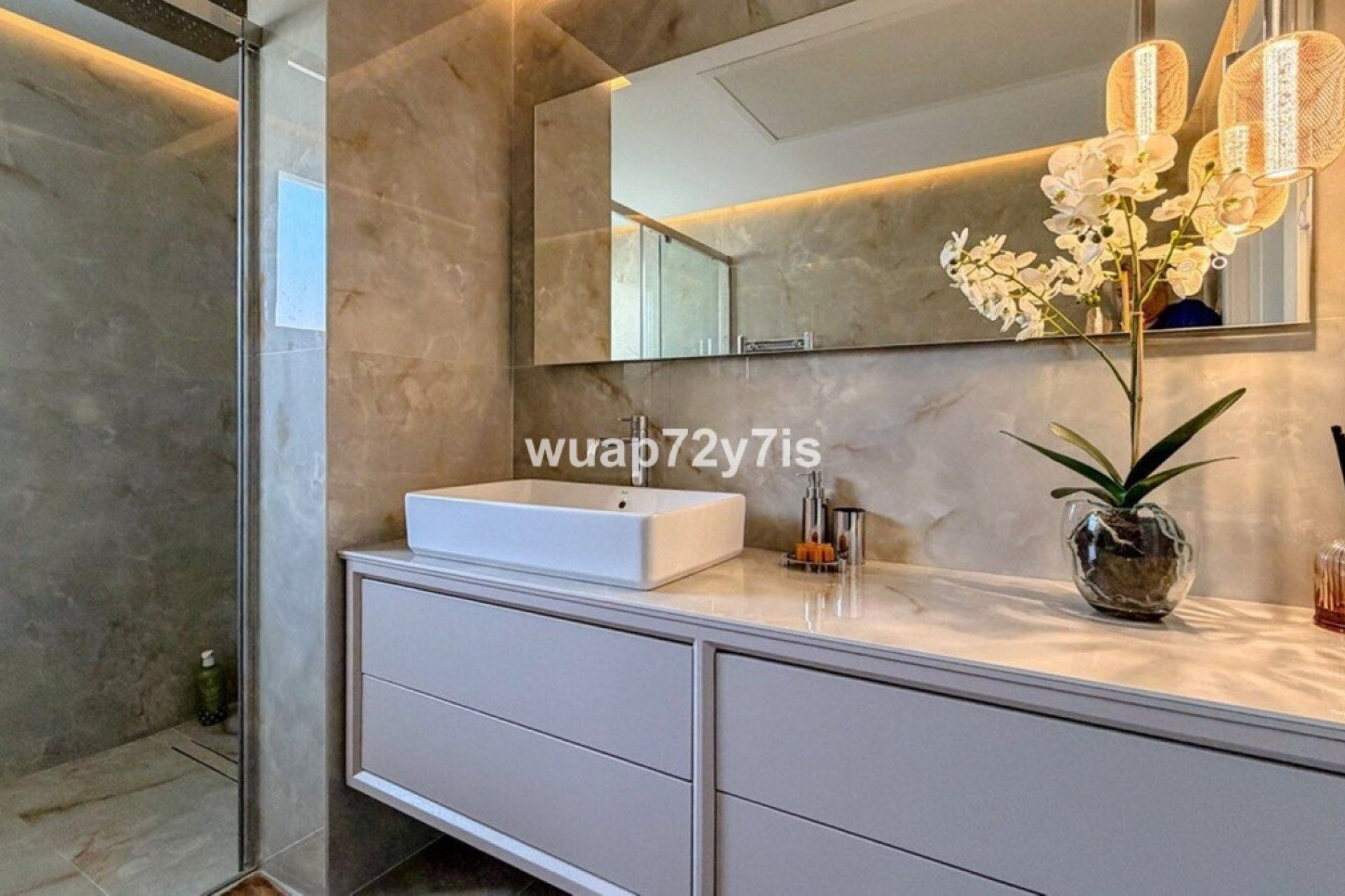 Wiederverkauf - apartment - Marbella - Elviria