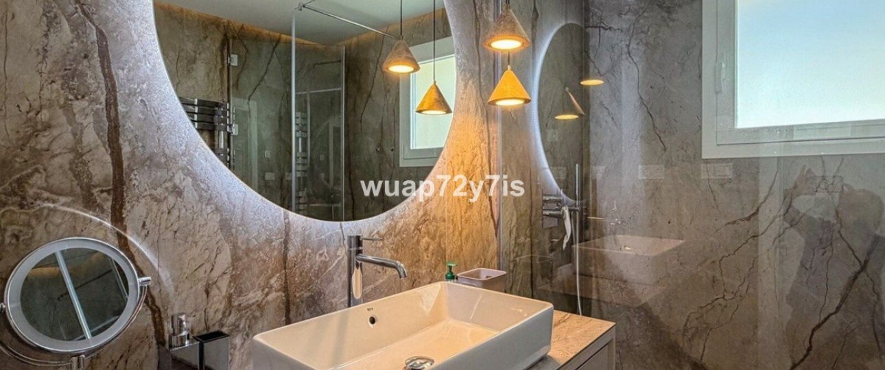 Wiederverkauf - apartment - Marbella - Elviria
