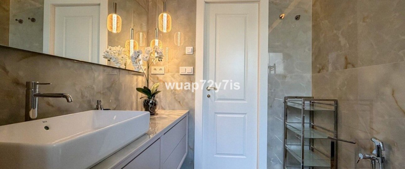 Wiederverkauf - apartment - Marbella - Elviria