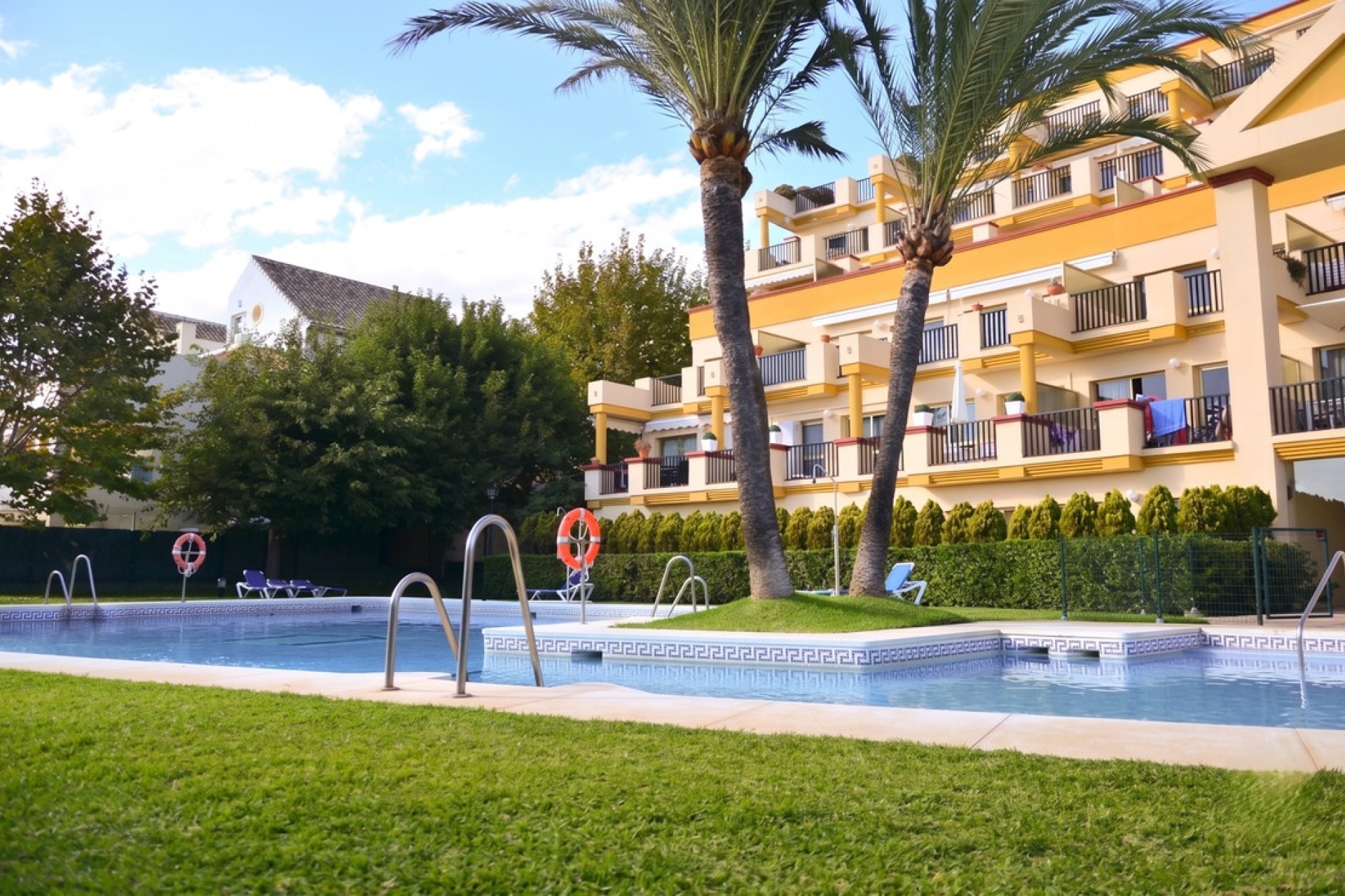 Wiederverkauf - apartment - Marbella - Elviria