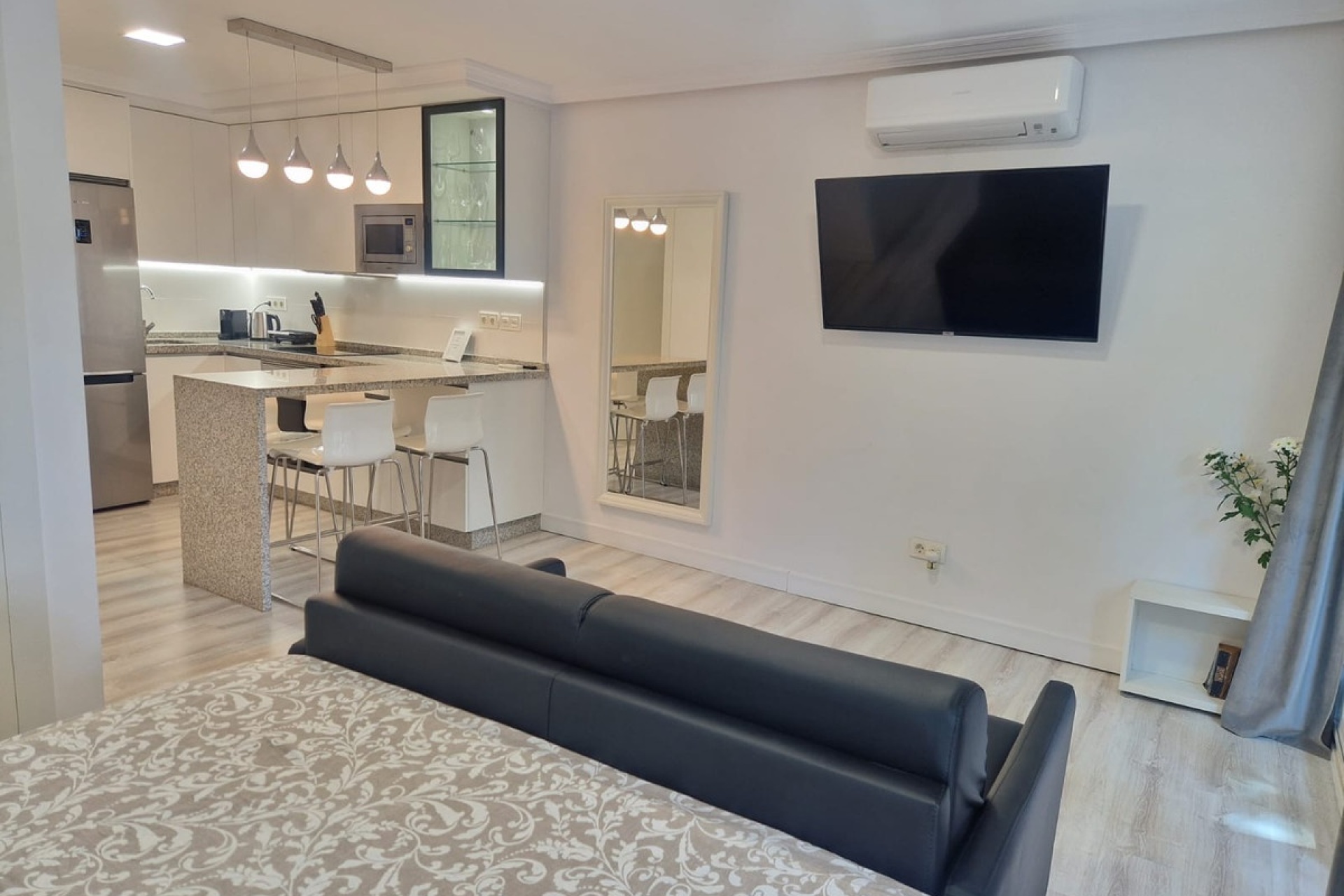Wiederverkauf - apartment - Marbella - Elviria