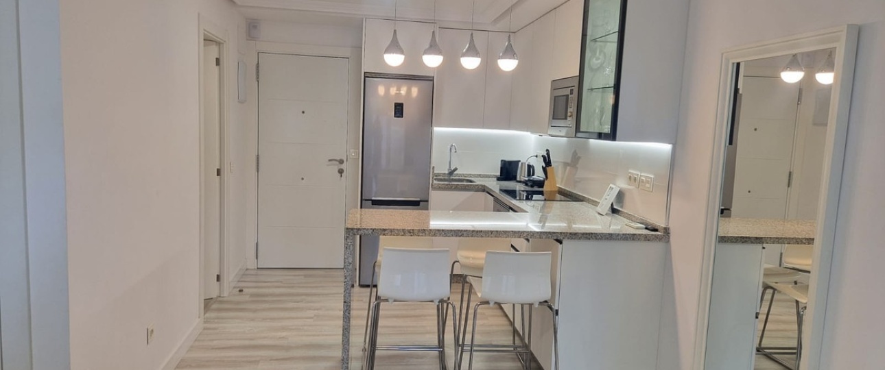 Wiederverkauf - apartment - Marbella - Elviria