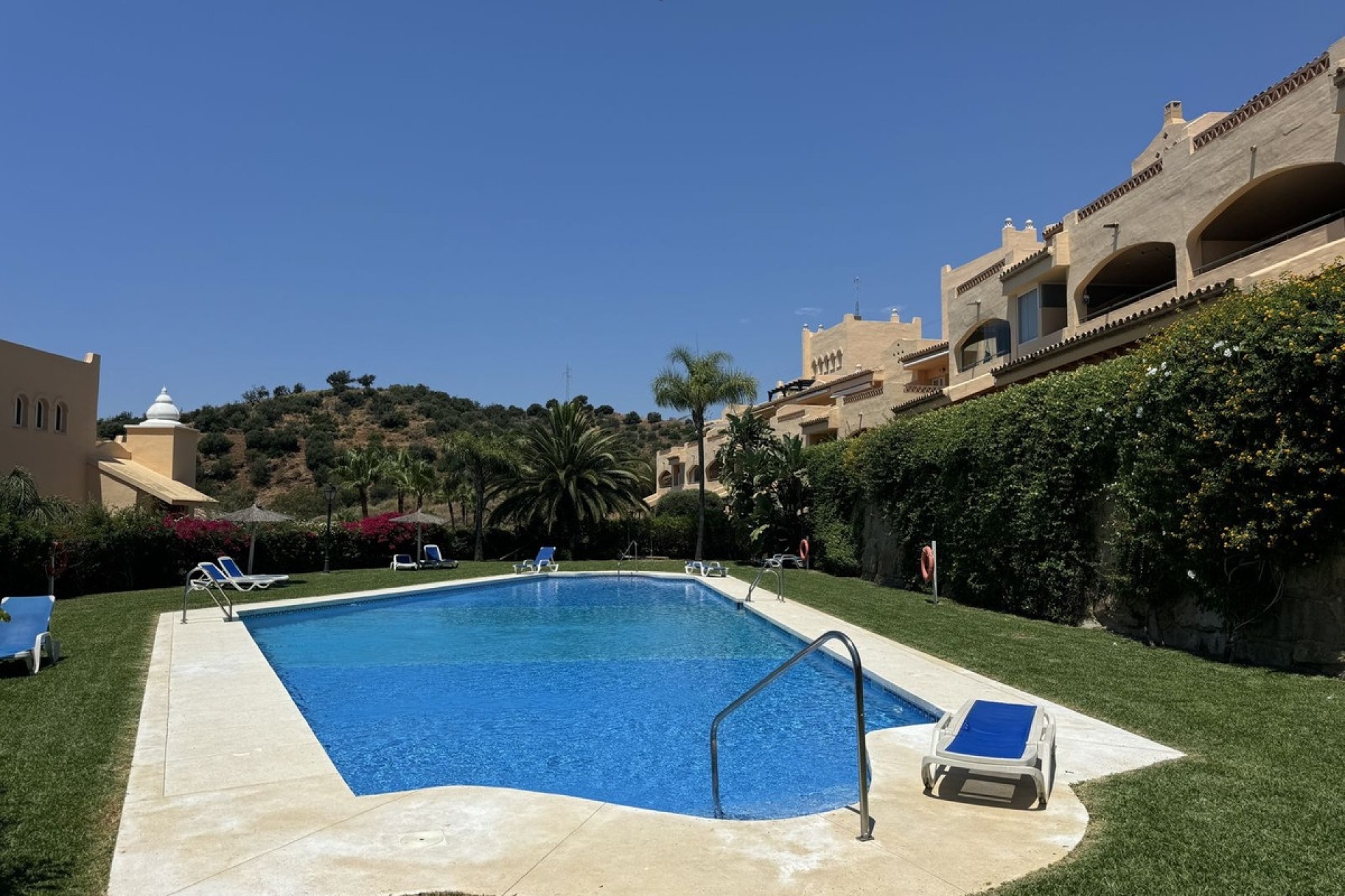 Wiederverkauf - apartment - Marbella - Elviria