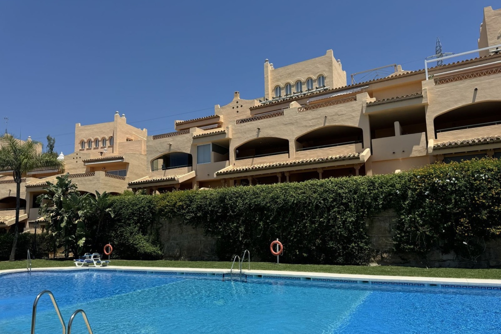 Wiederverkauf - apartment - Marbella - Elviria