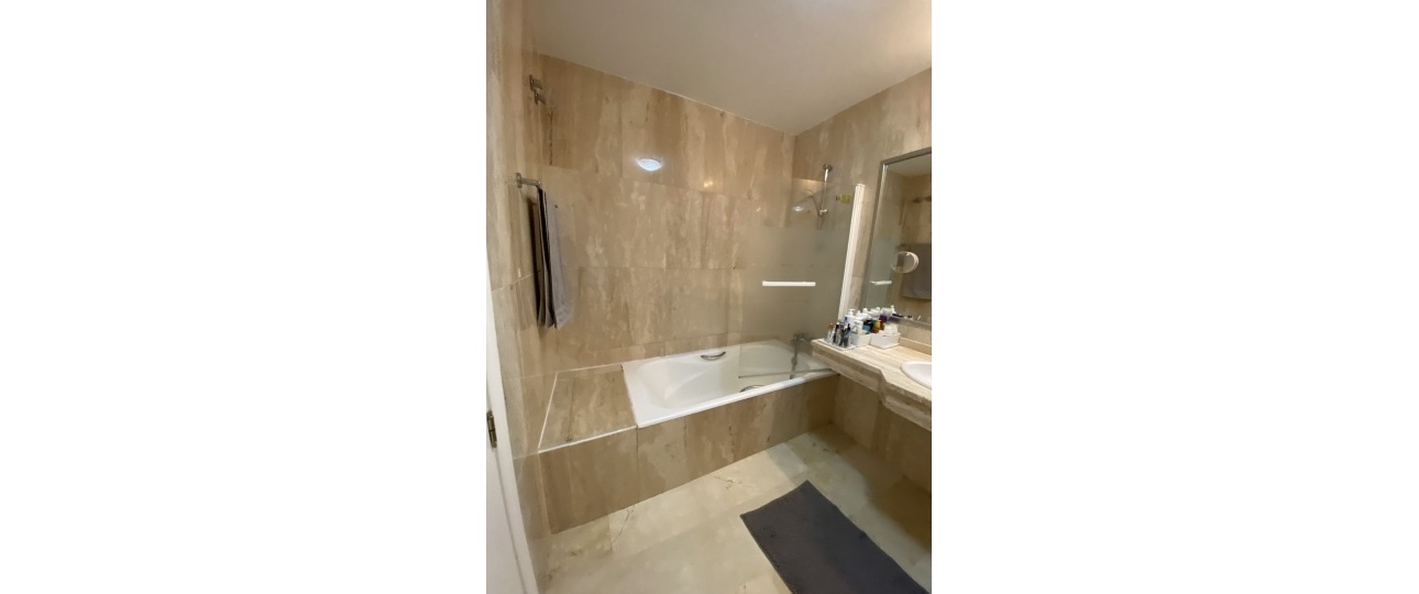 Wiederverkauf - apartment - Marbella - Elviria