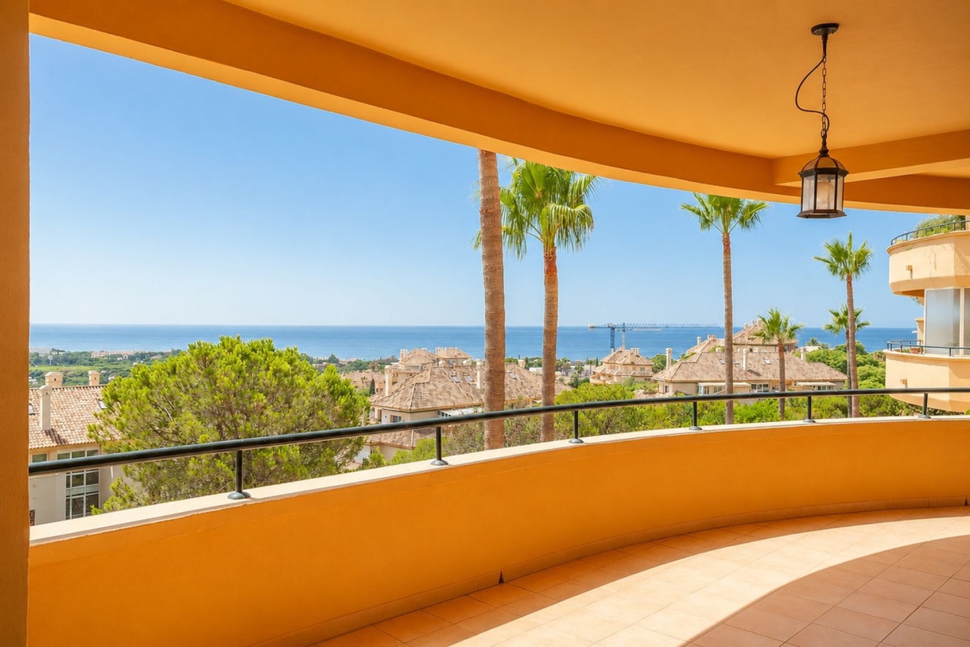 Wiederverkauf - apartment - Marbella - Elviria