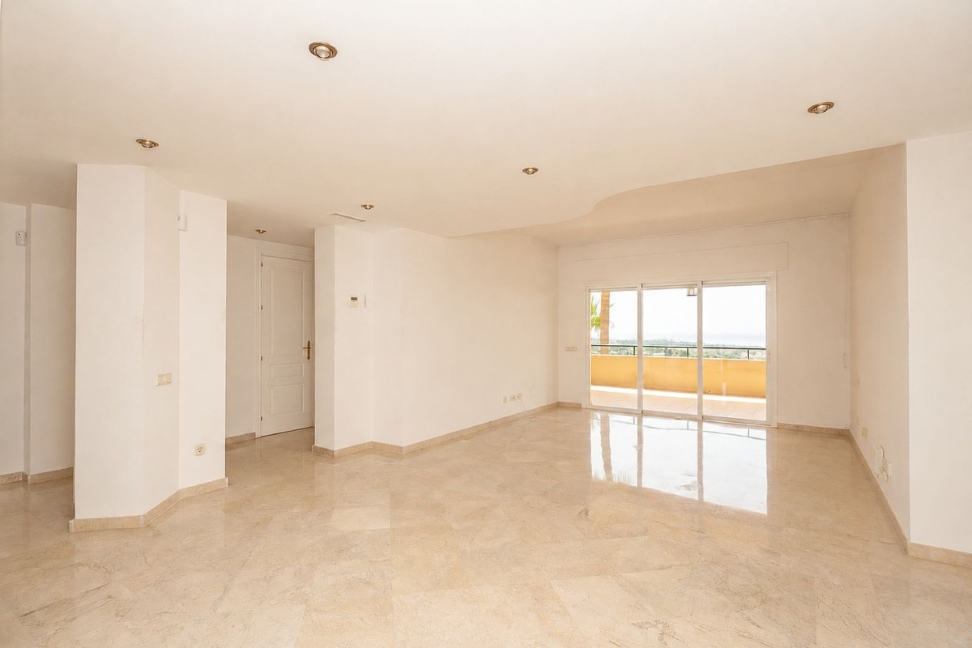 Wiederverkauf - apartment - Marbella - Elviria