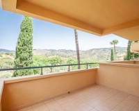 Wiederverkauf - apartment - Marbella - Elviria