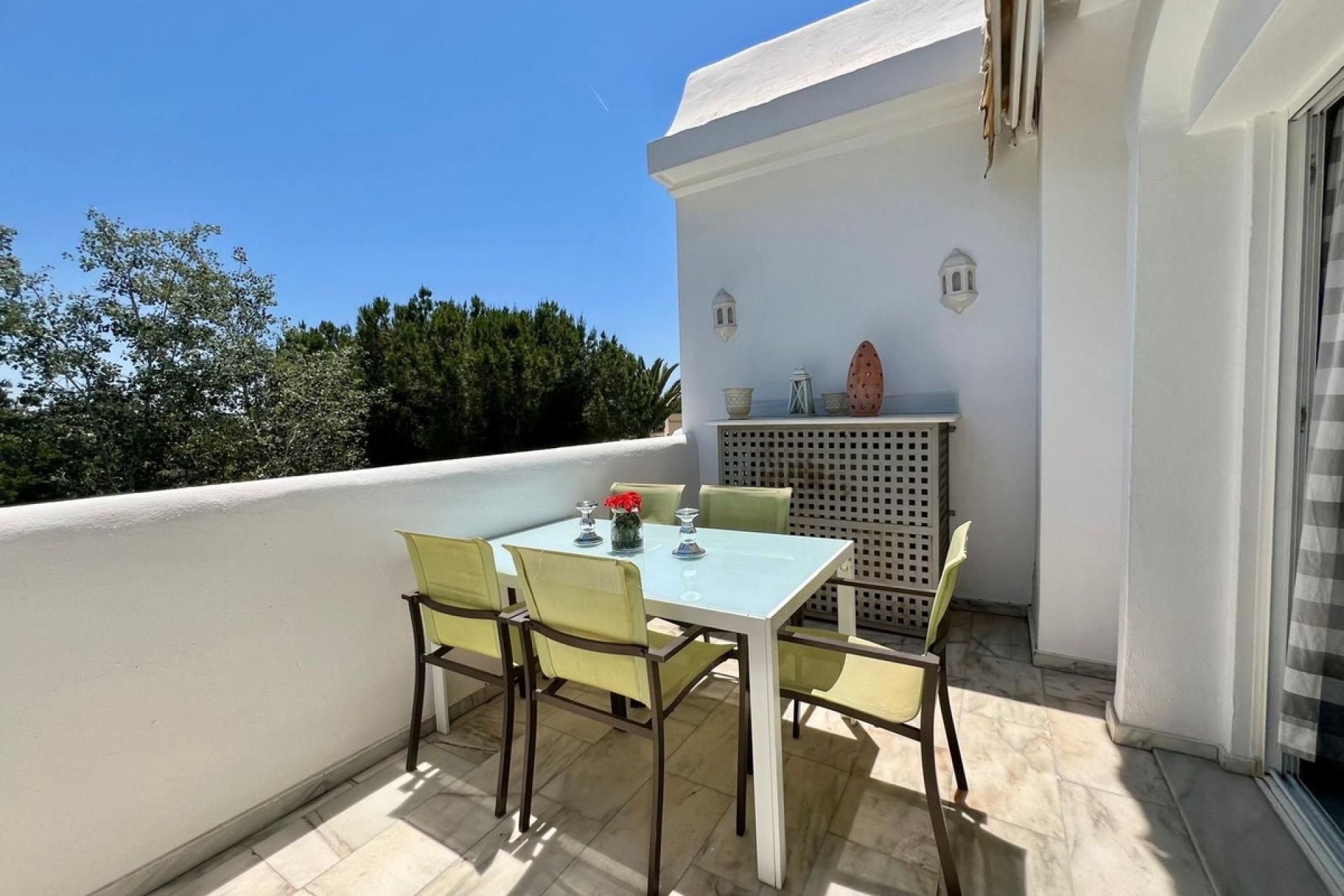 Wiederverkauf - apartment - Marbella - Elviria