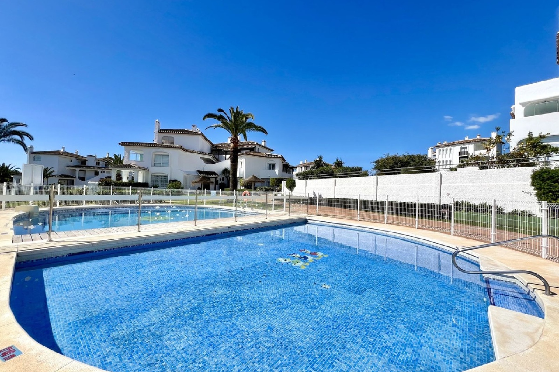 Wiederverkauf - apartment - Marbella - Elviria