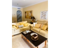 Wiederverkauf - apartment - Marbella - Elviria
