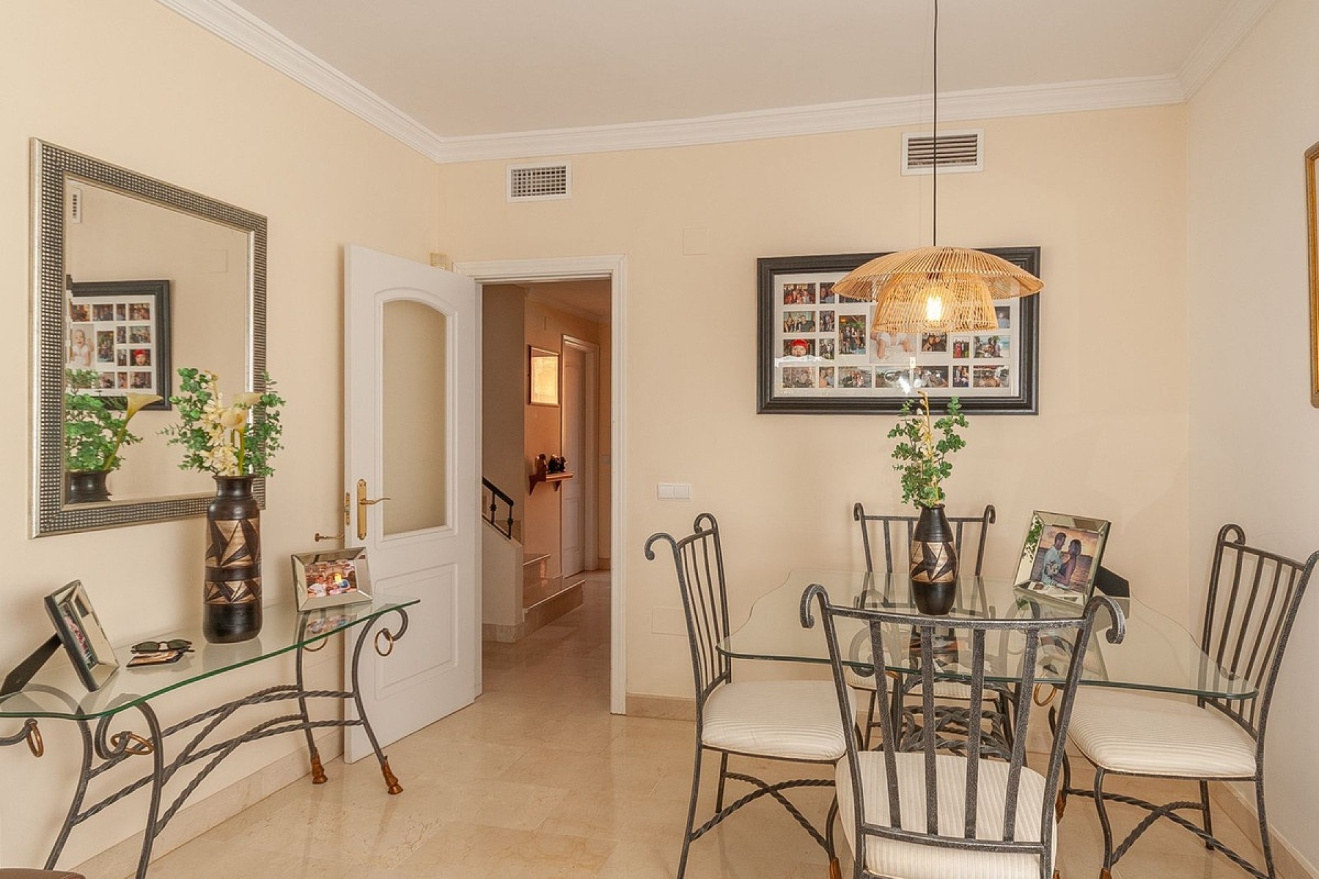 Wiederverkauf - apartment - Marbella - Elviria
