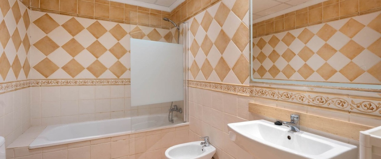 Wiederverkauf - apartment - Marbella - Elviria