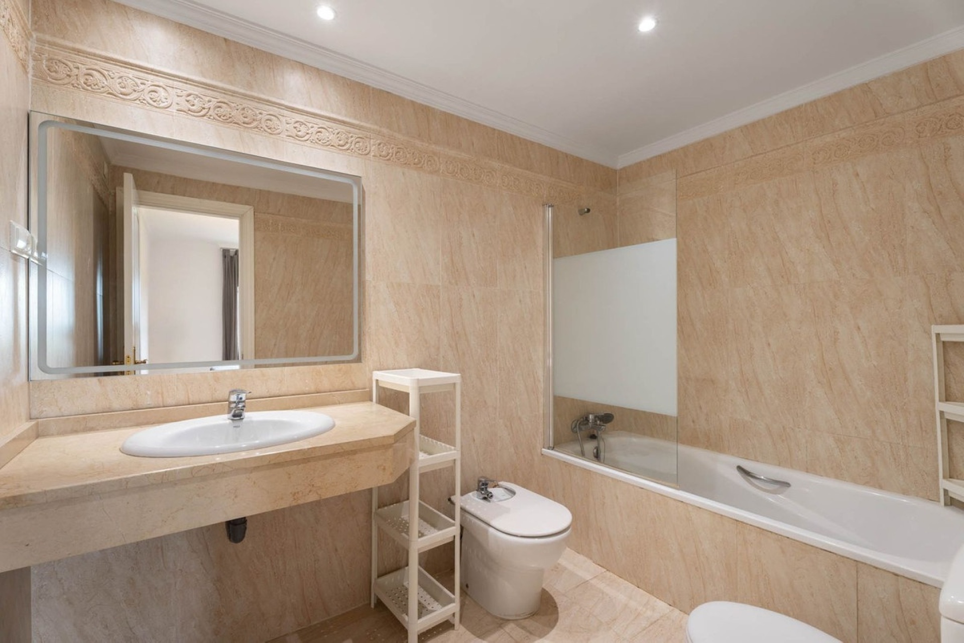 Wiederverkauf - apartment - Marbella - Elviria