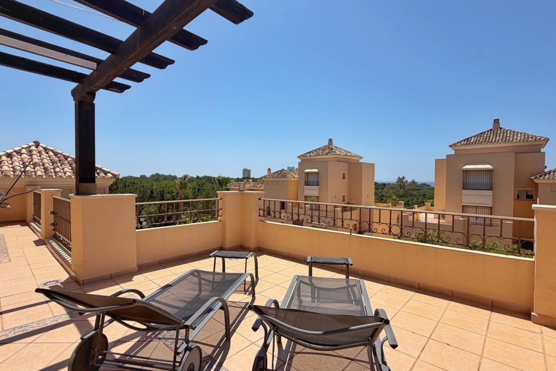Wiederverkauf - apartment - Marbella - Elviria