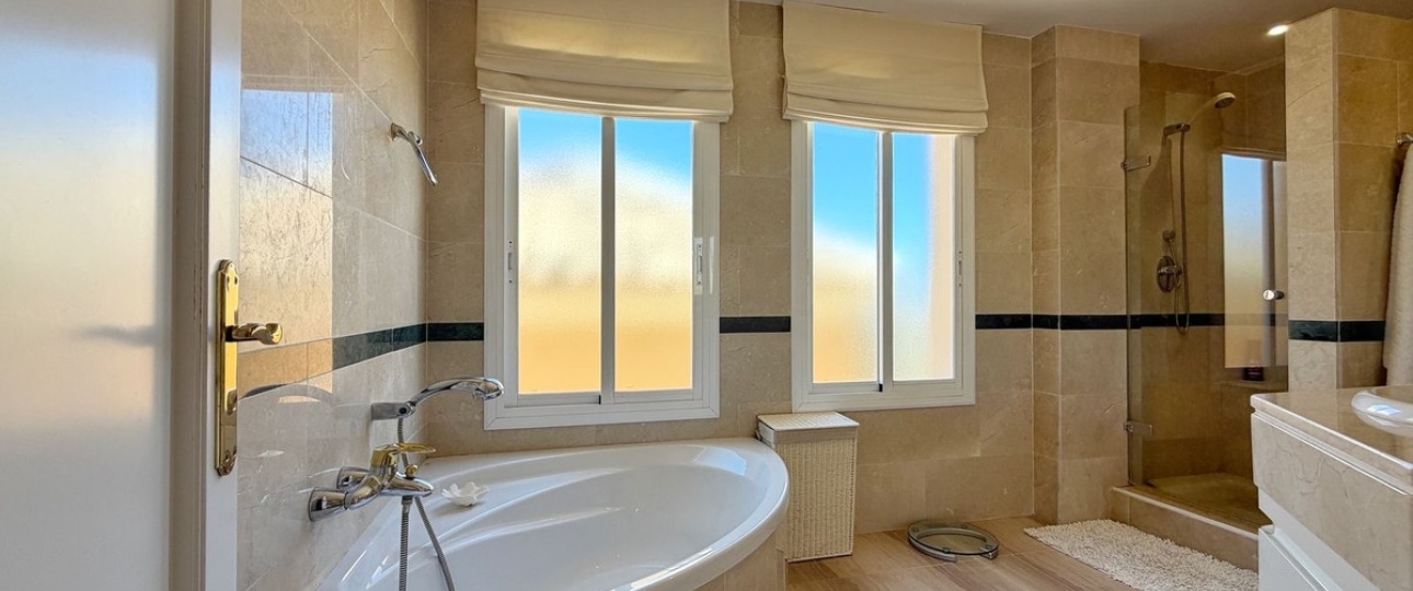 Wiederverkauf - apartment - Marbella - Elviria