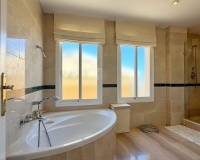 Wiederverkauf - apartment - Marbella - Elviria