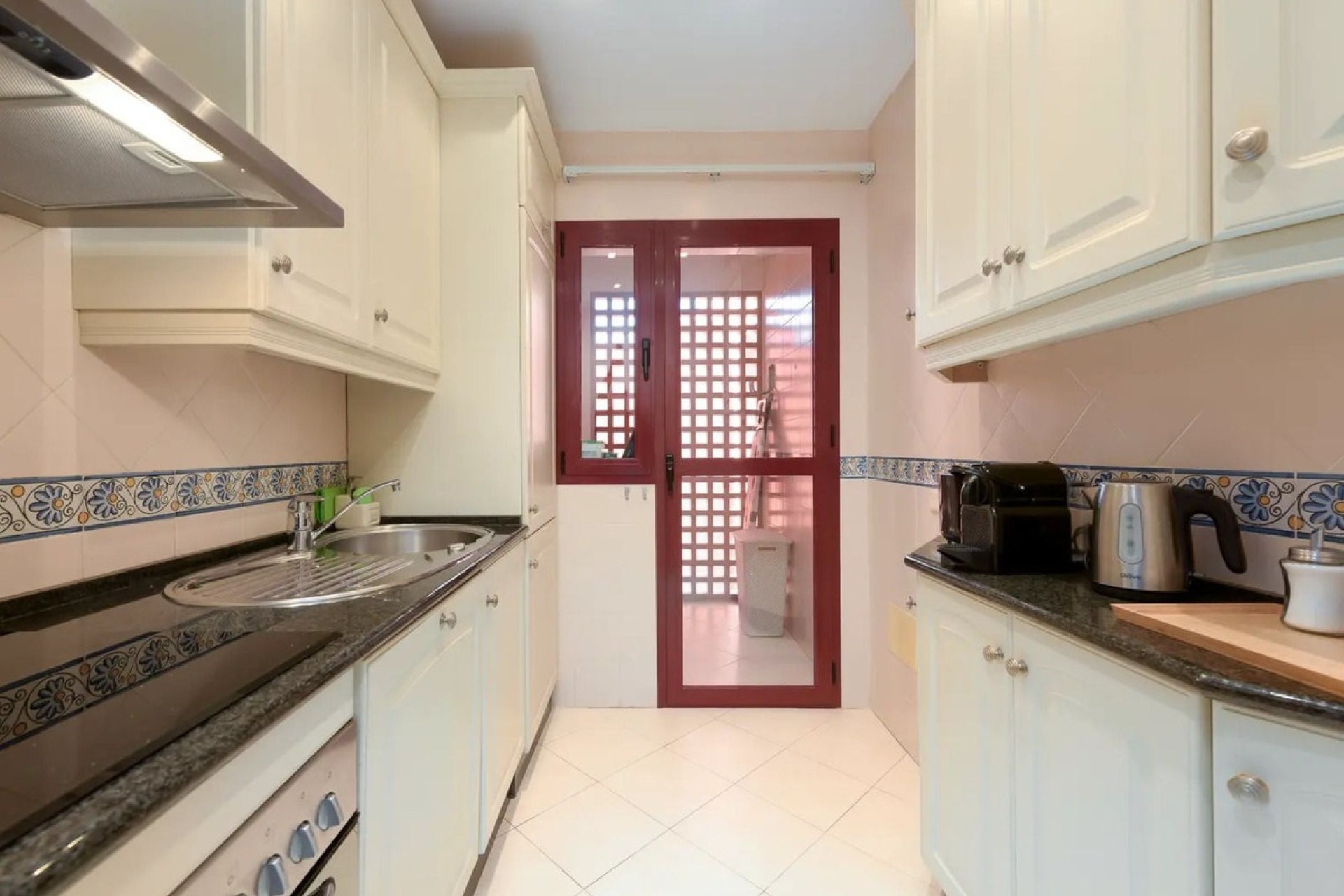Wiederverkauf - apartment - Marbella - Elviria