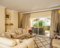 Wiederverkauf - apartment - Marbella - Elviria