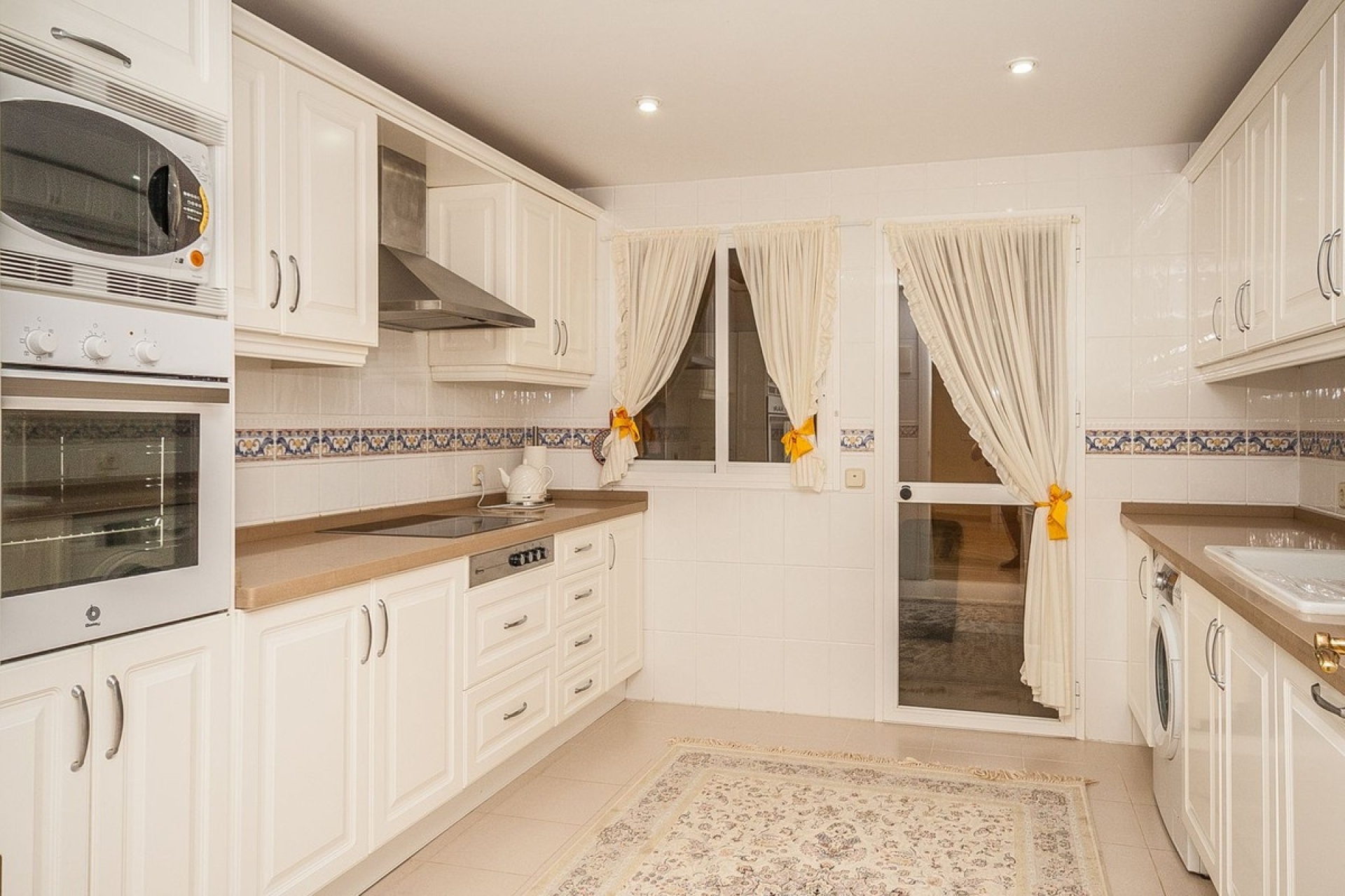 Wiederverkauf - apartment - Marbella - Elviria