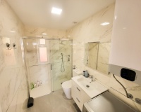 Wiederverkauf - apartment - Marbella - Elviria