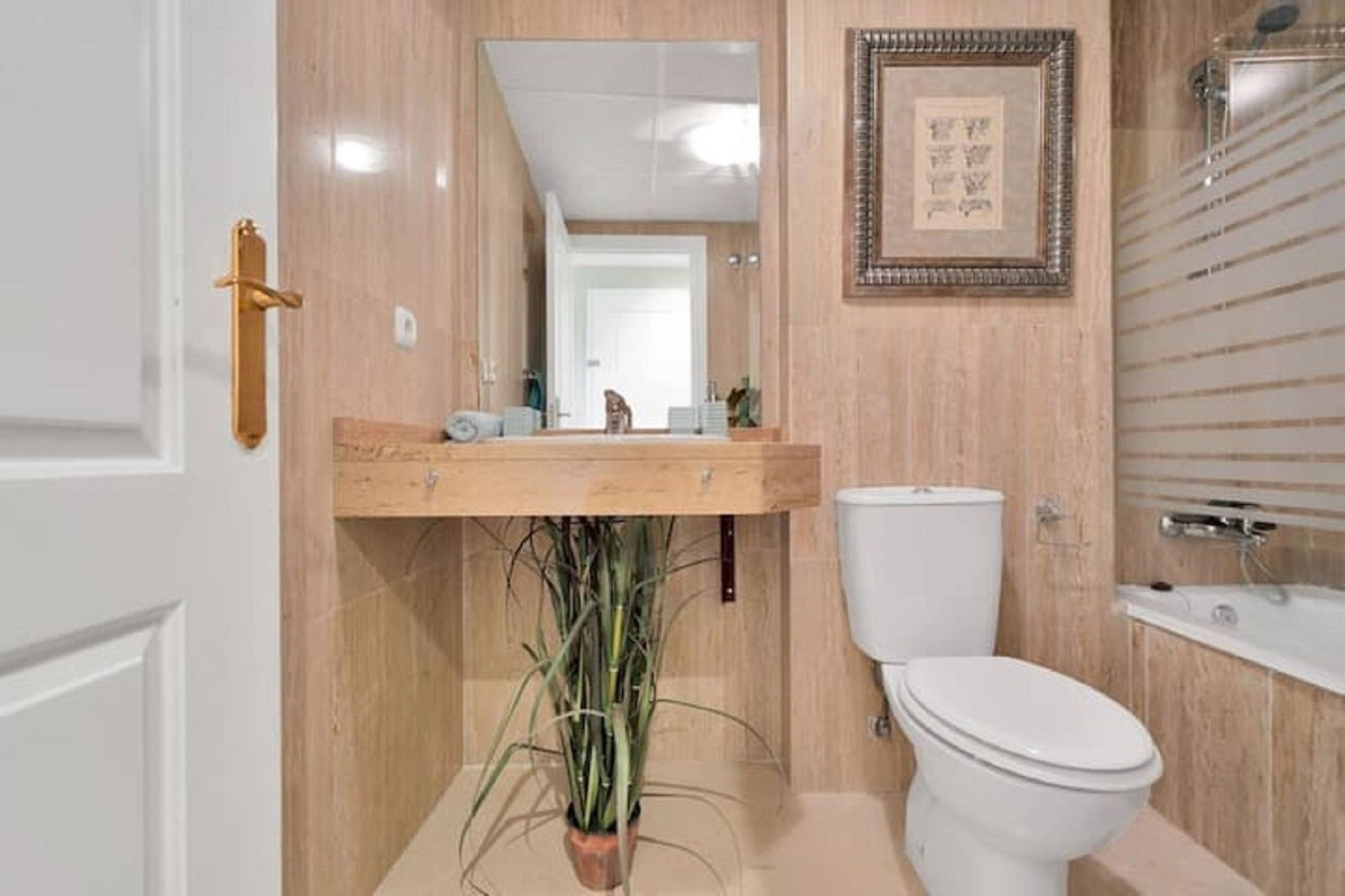 Wiederverkauf - apartment - Marbella - Elviria