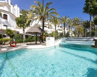 Wiederverkauf - apartment - Marbella - Elviria