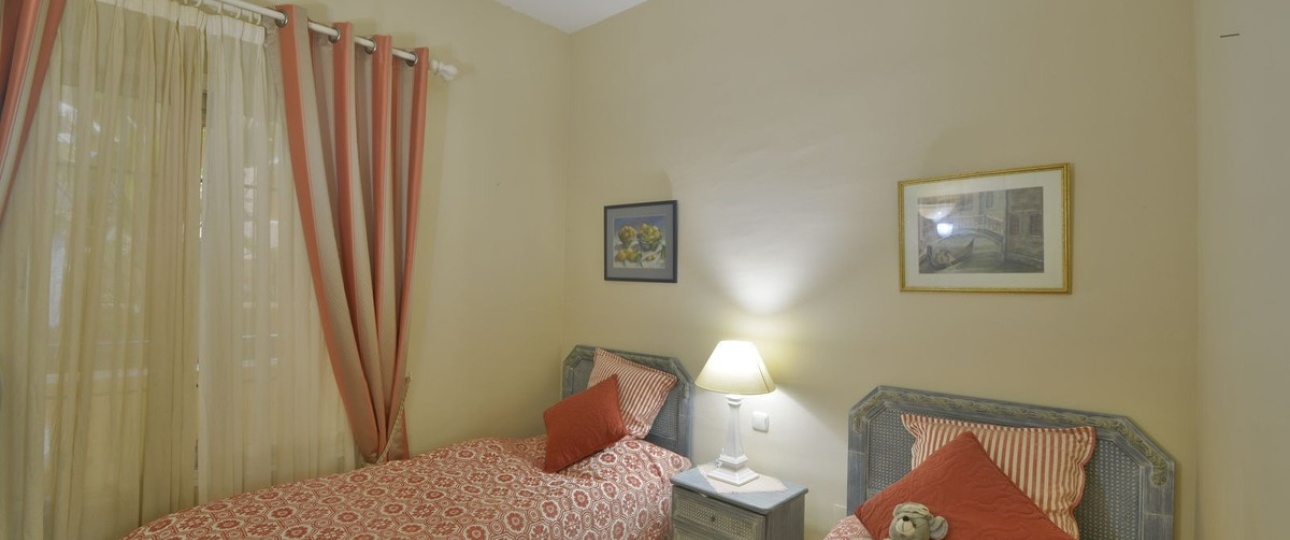 Wiederverkauf - apartment - Marbella - Elviria