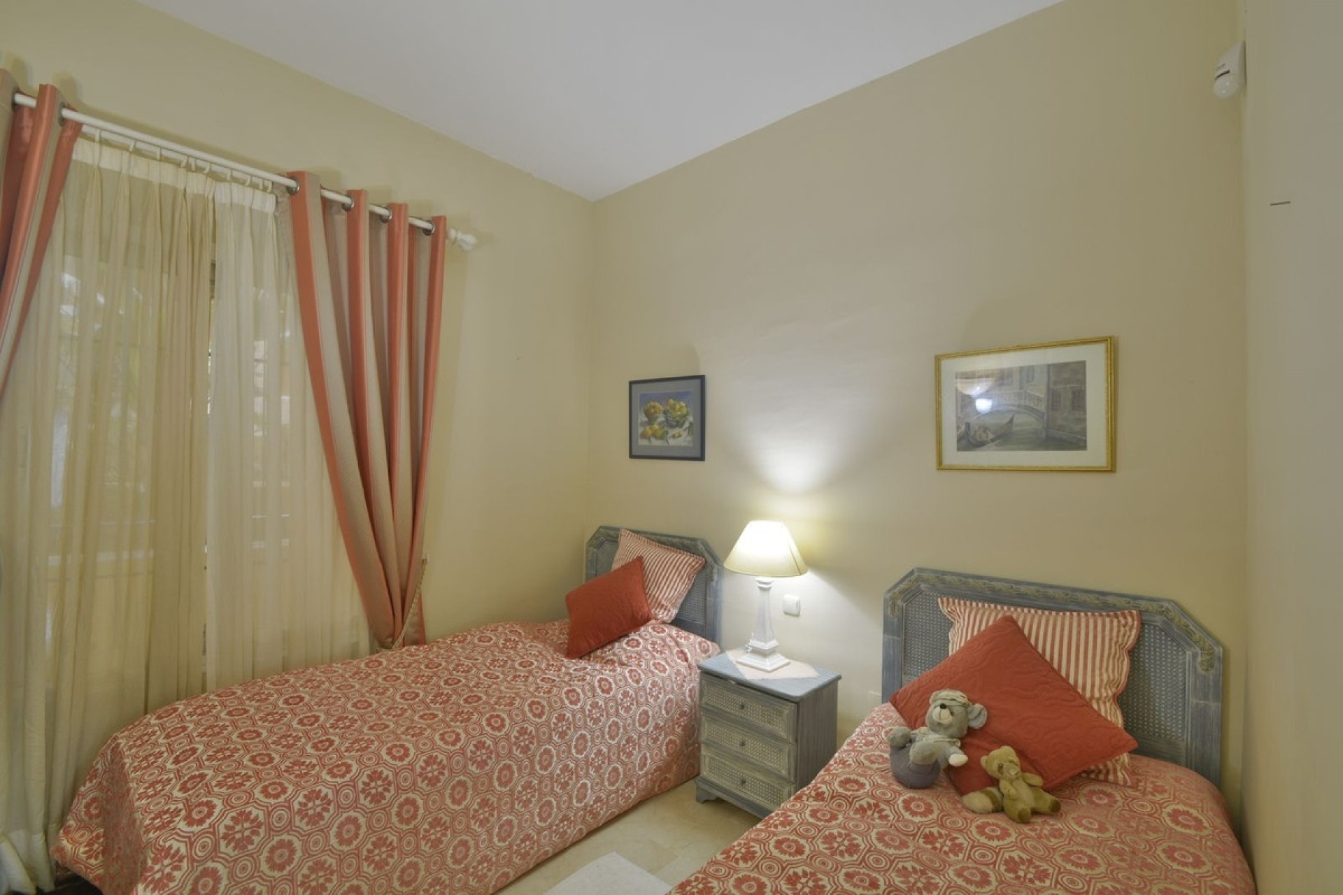 Wiederverkauf - apartment - Marbella - Elviria