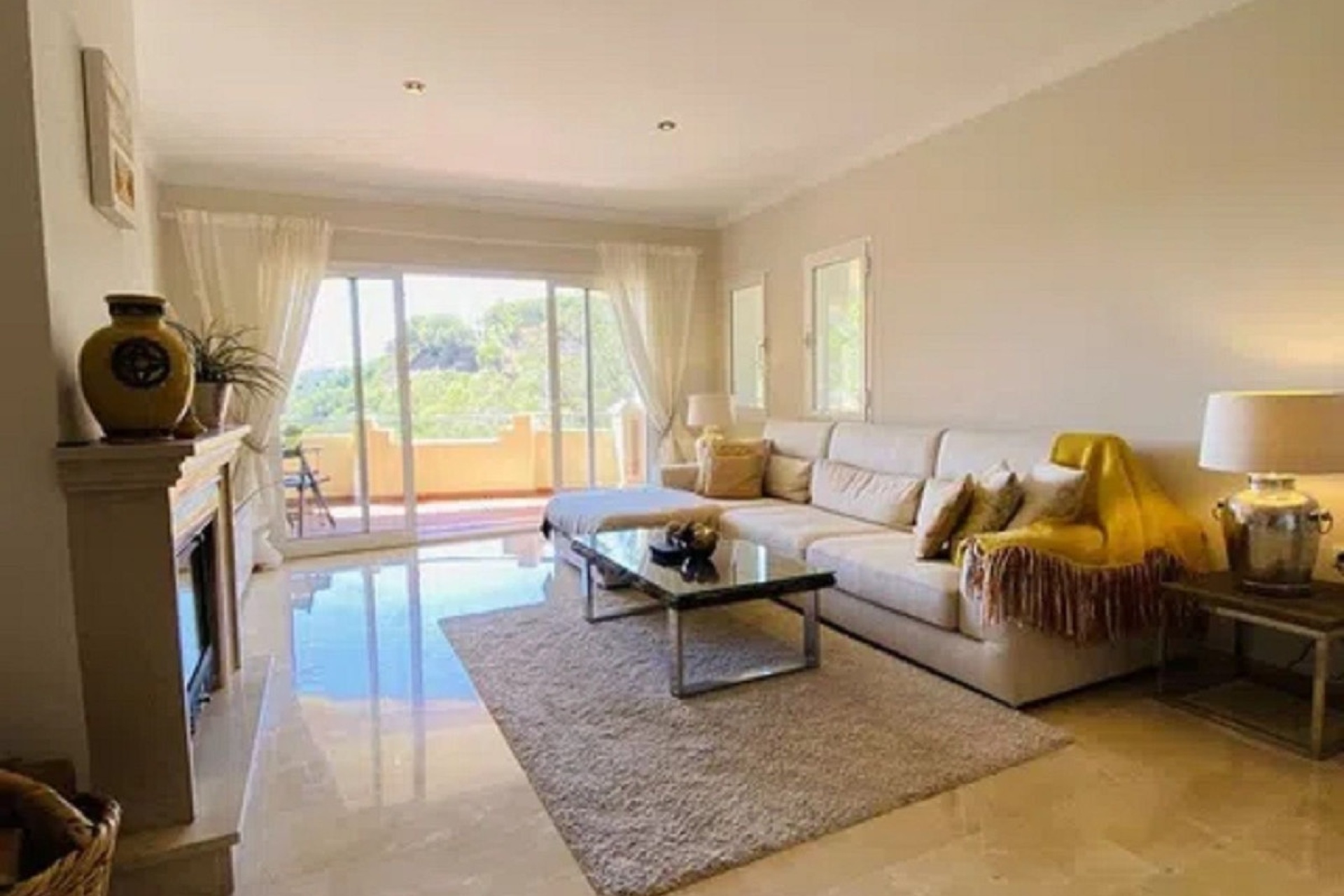 Wiederverkauf - apartment - Marbella - Elviria