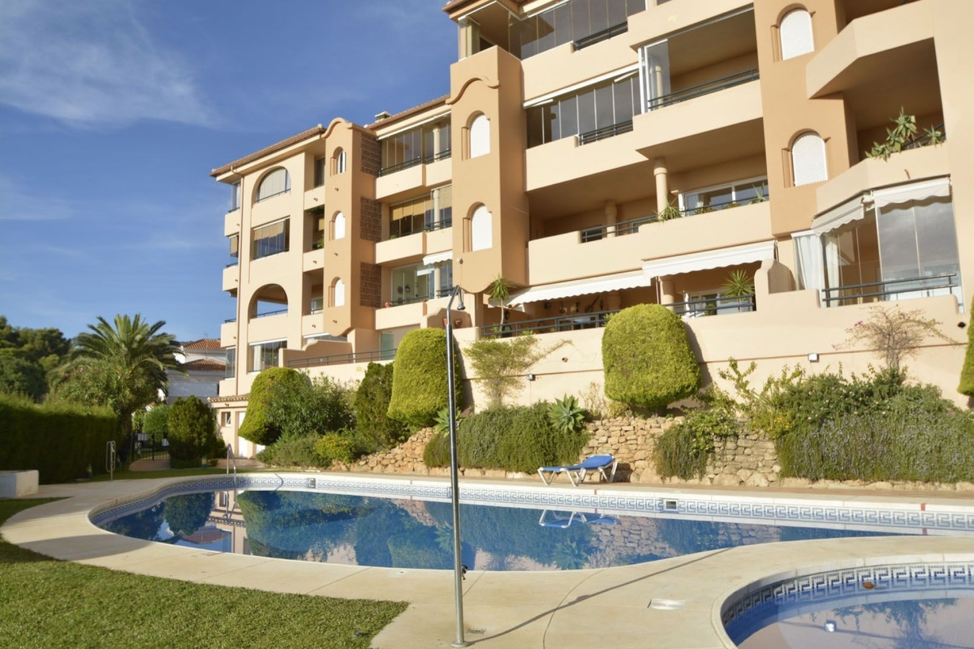 Wiederverkauf - apartment - Marbella - Elviria