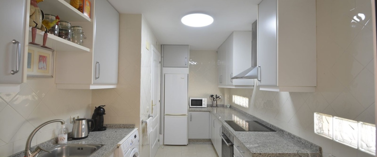 Wiederverkauf - apartment - Marbella - Elviria