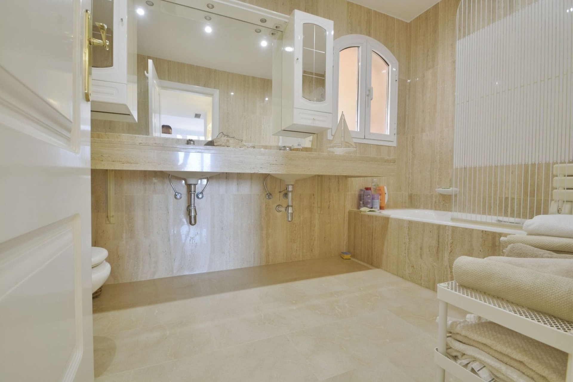 Wiederverkauf - apartment - Marbella - Elviria