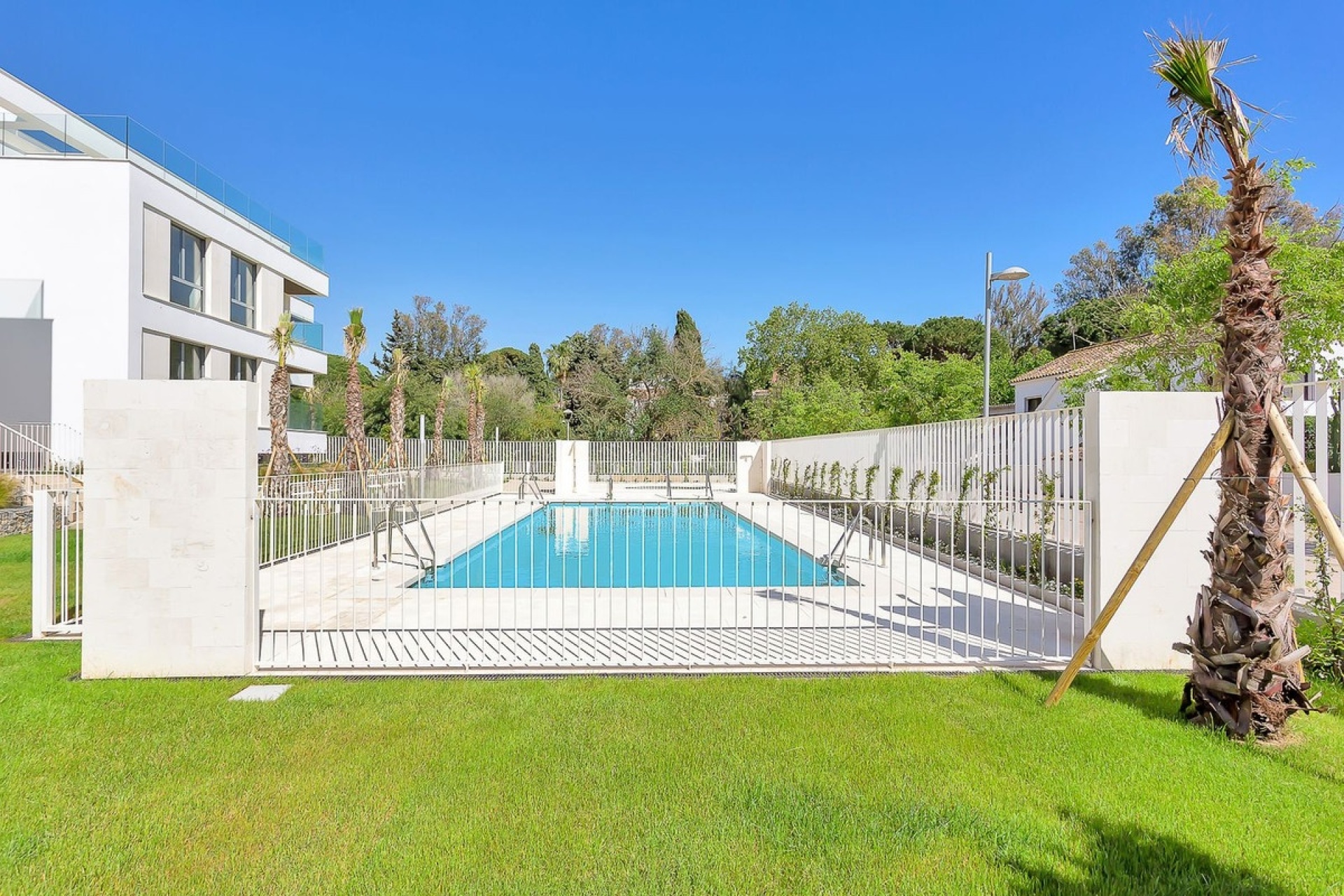 Wiederverkauf - apartment - Marbella - Elviria