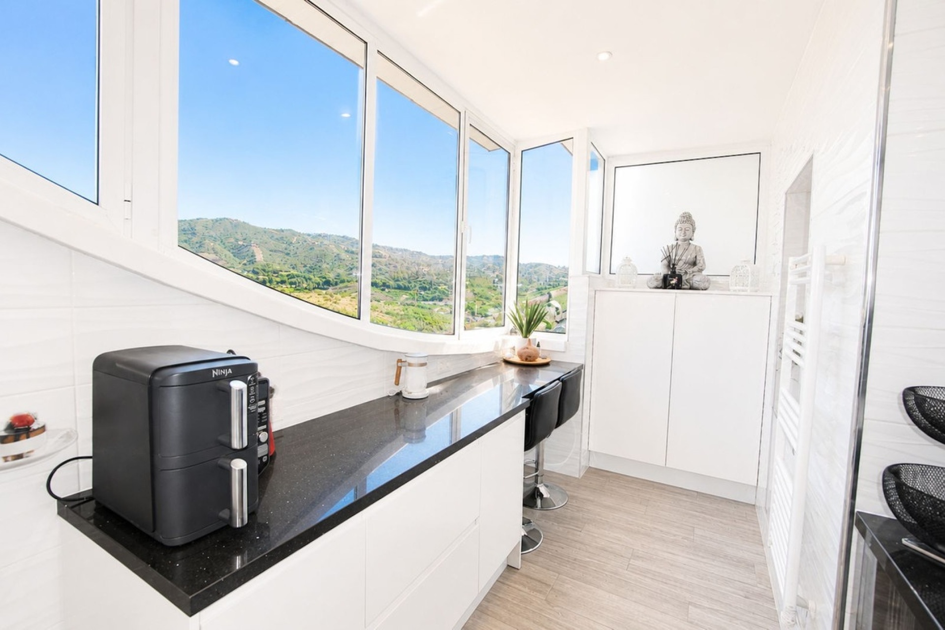 Wiederverkauf - apartment - Marbella - Elviria