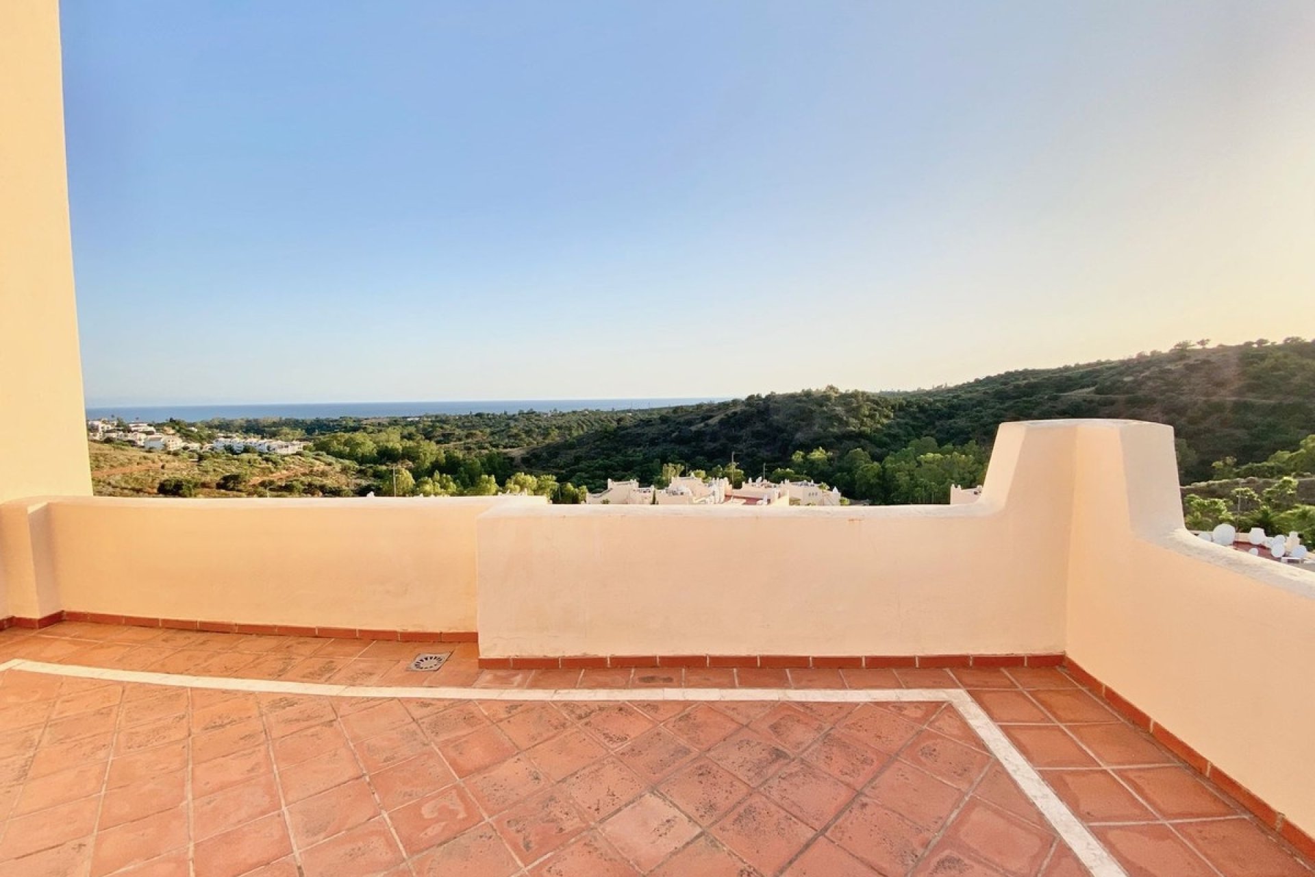 Wiederverkauf - apartment - Marbella - Elviria
