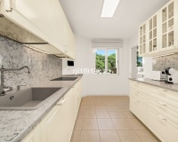 Wiederverkauf - apartment - Marbella - Elviria