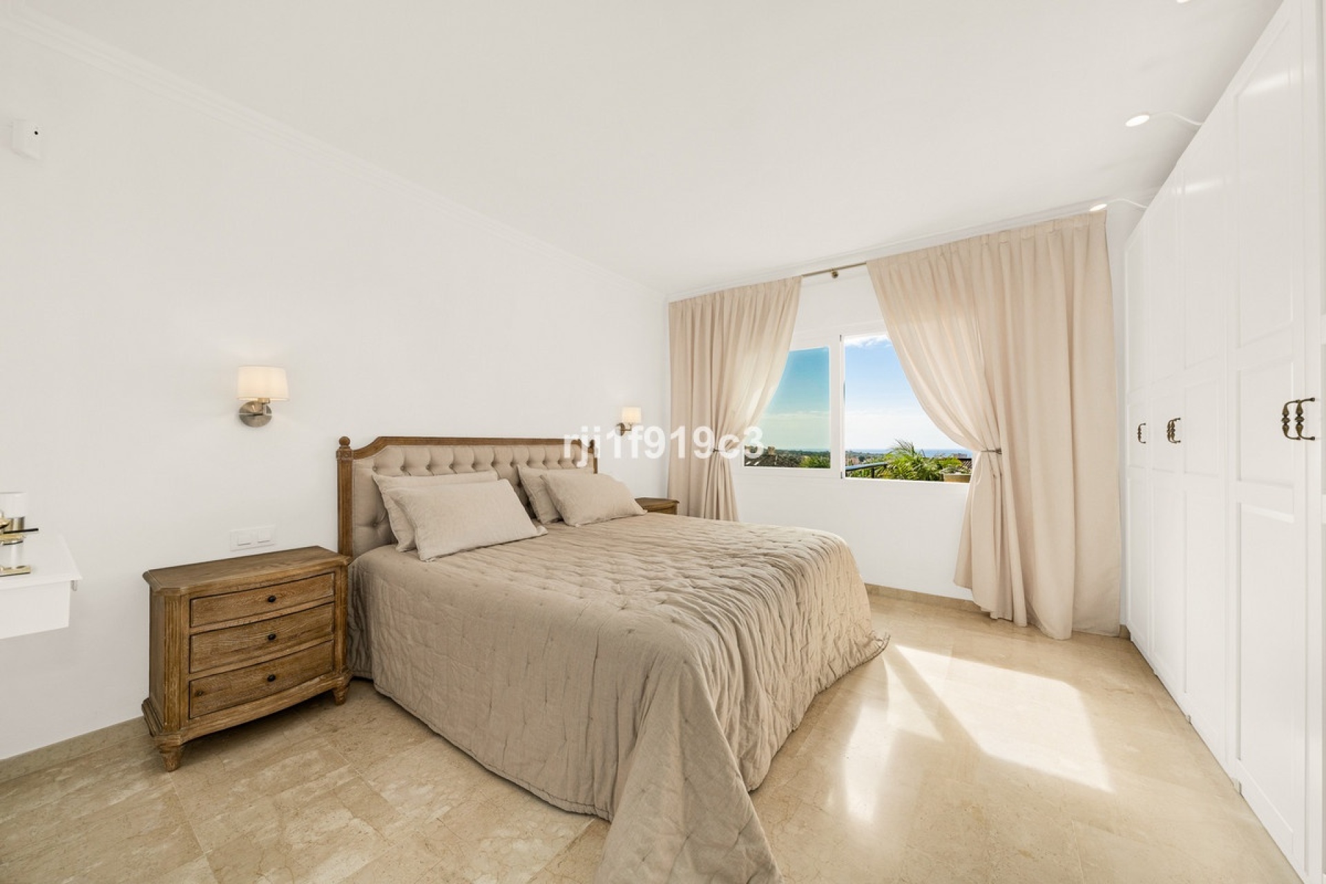 Wiederverkauf - apartment - Marbella - Elviria