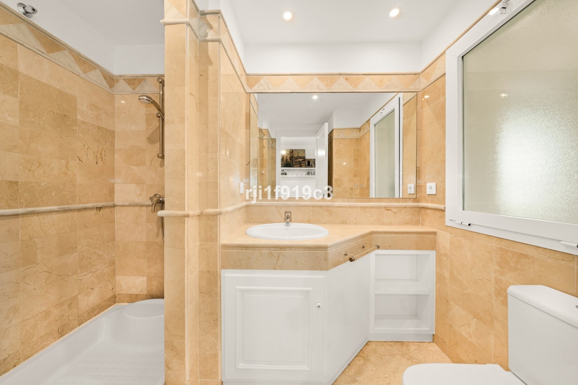 Wiederverkauf - apartment - Marbella - Elviria