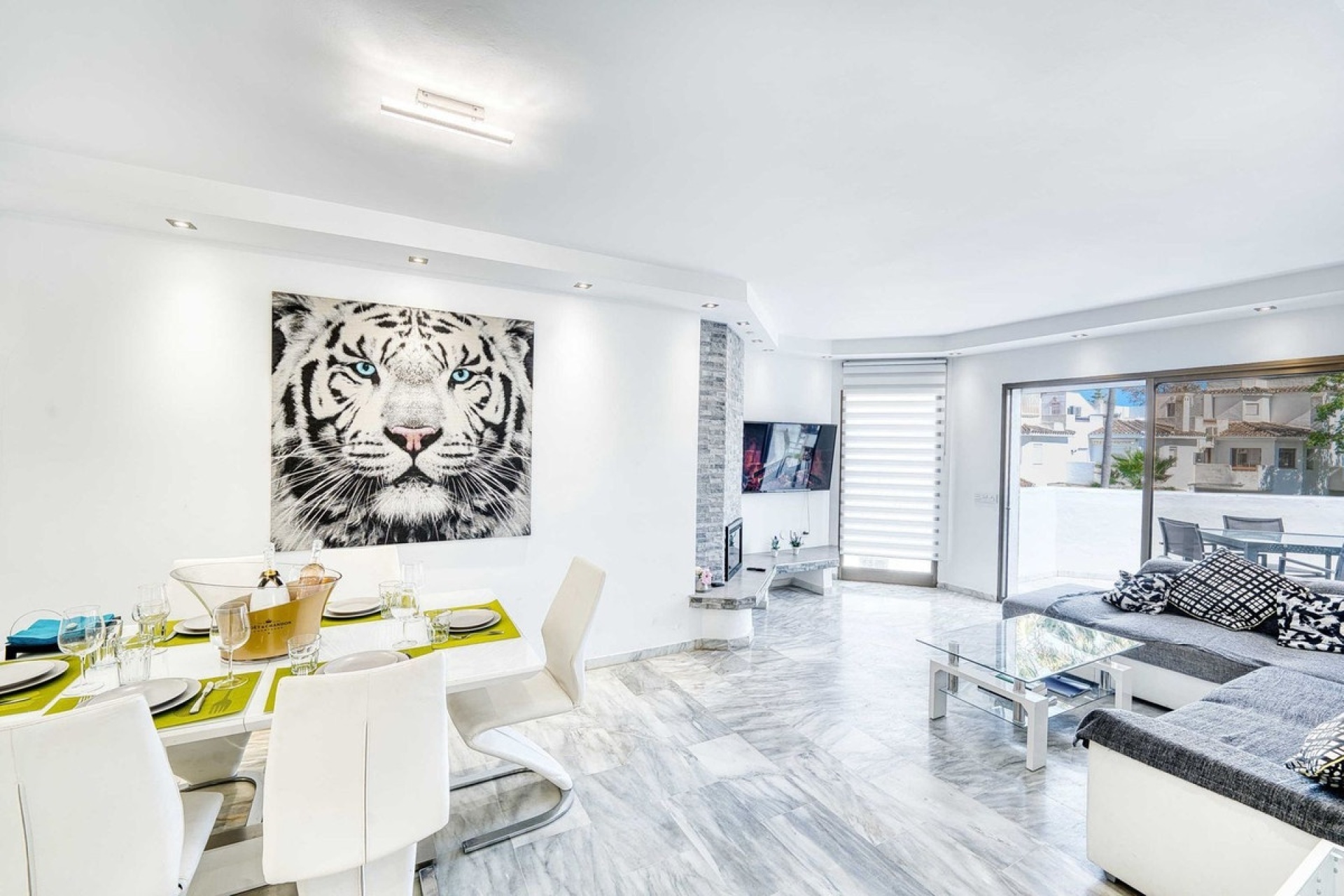 Wiederverkauf - apartment - Marbella - Elviria