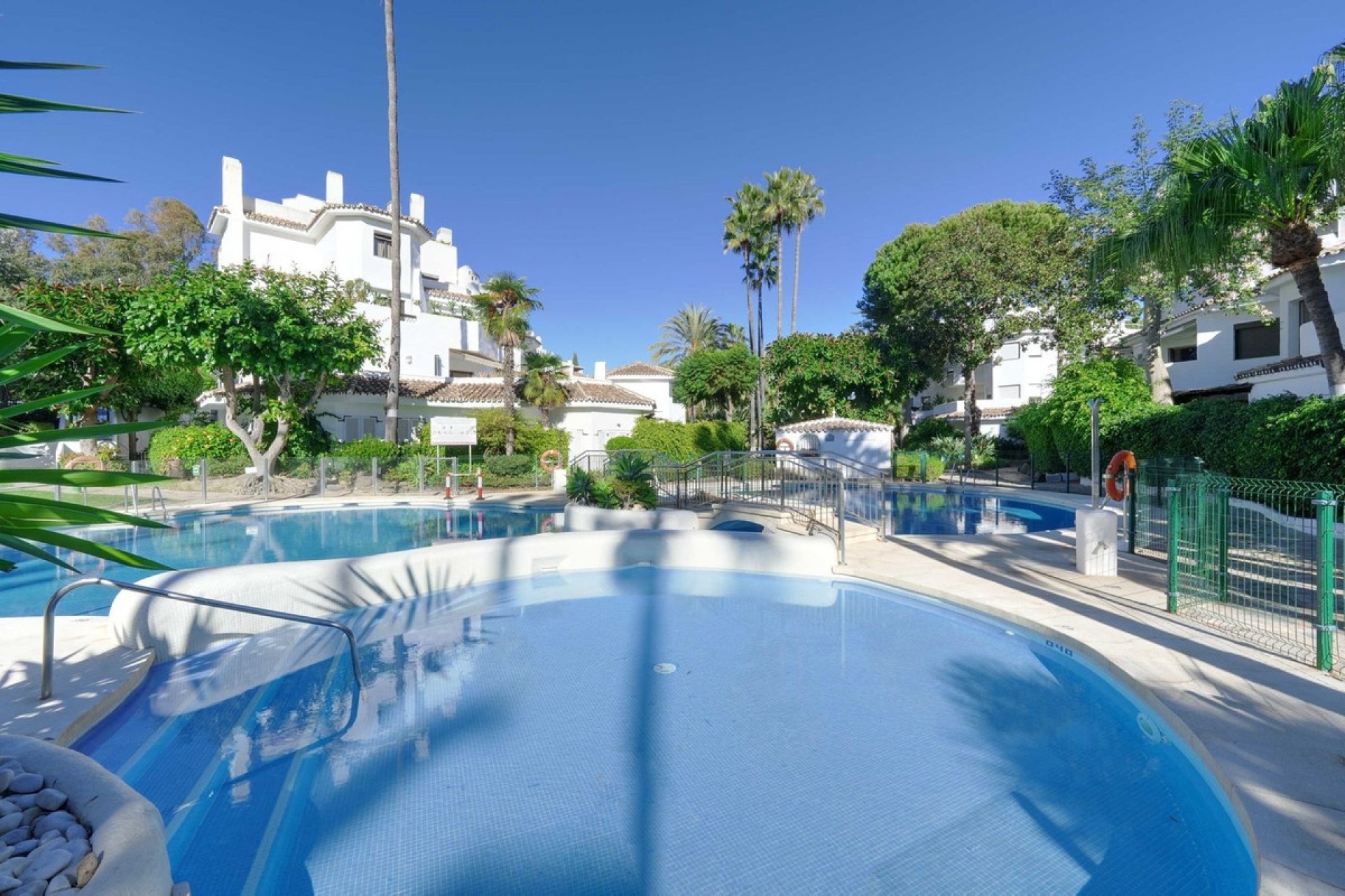 Wiederverkauf - apartment - Marbella - Elviria