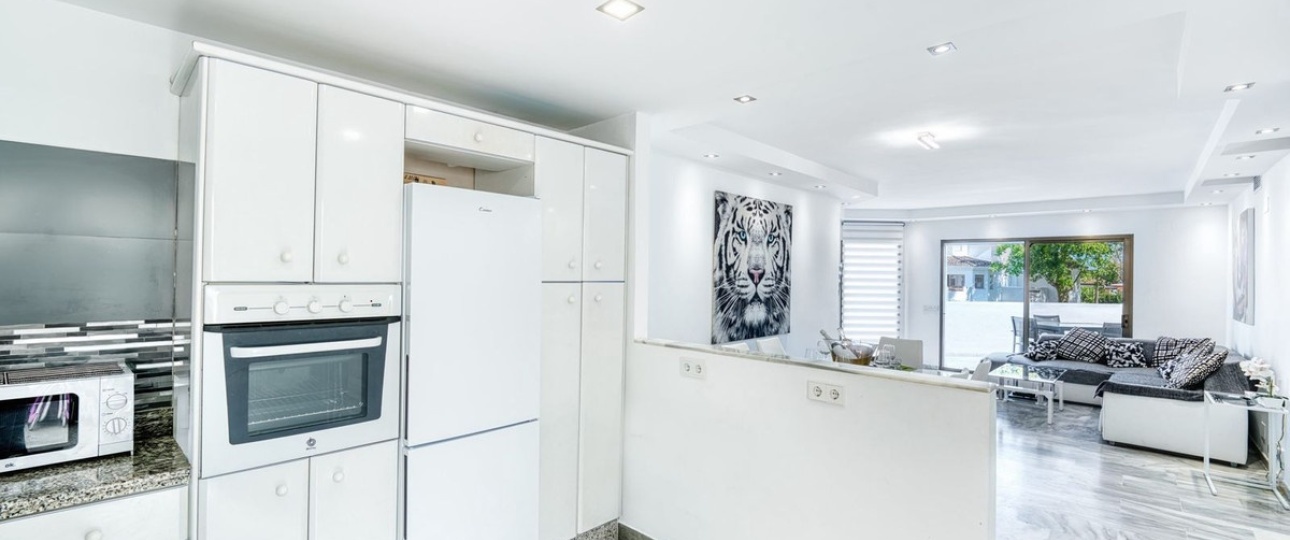 Wiederverkauf - apartment - Marbella - Elviria