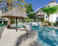Wiederverkauf - apartment - Marbella - Elviria
