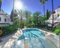 Wiederverkauf - apartment - Marbella - Elviria