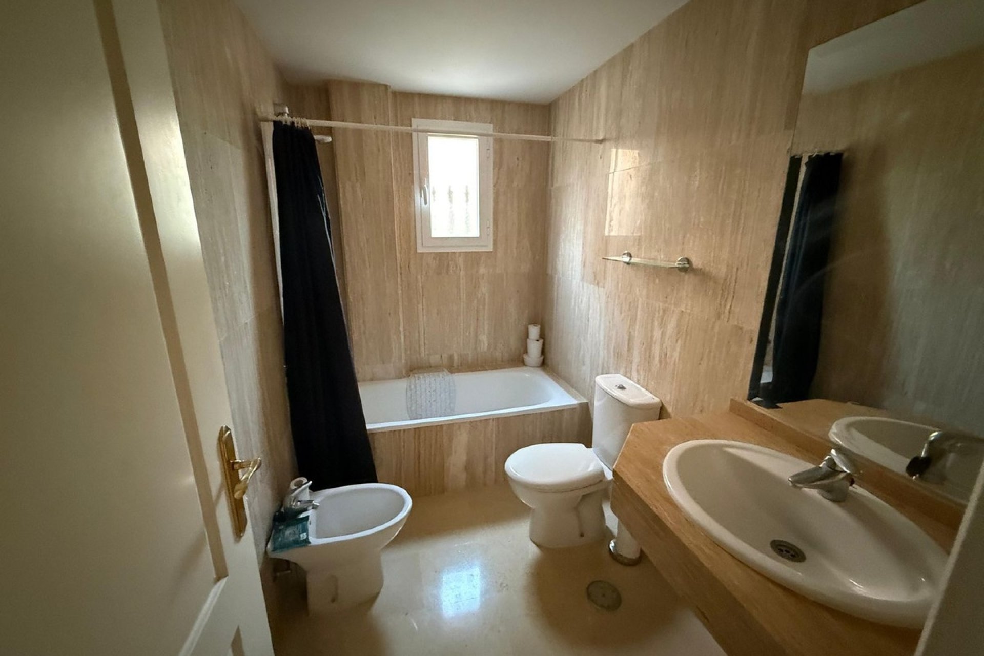 Wiederverkauf - apartment - Marbella - Elviria