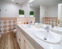 Wiederverkauf - apartment - Marbella - Elviria