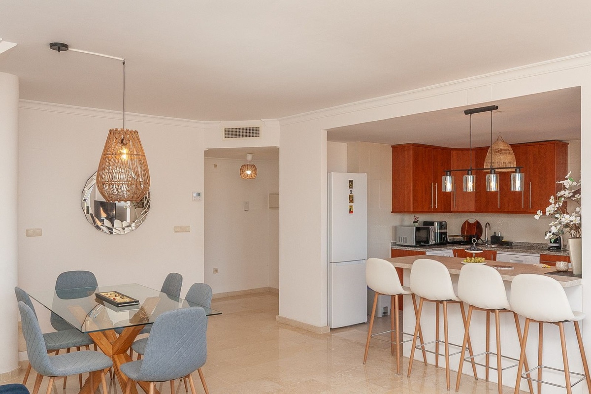 Wiederverkauf - apartment - Marbella - Elviria