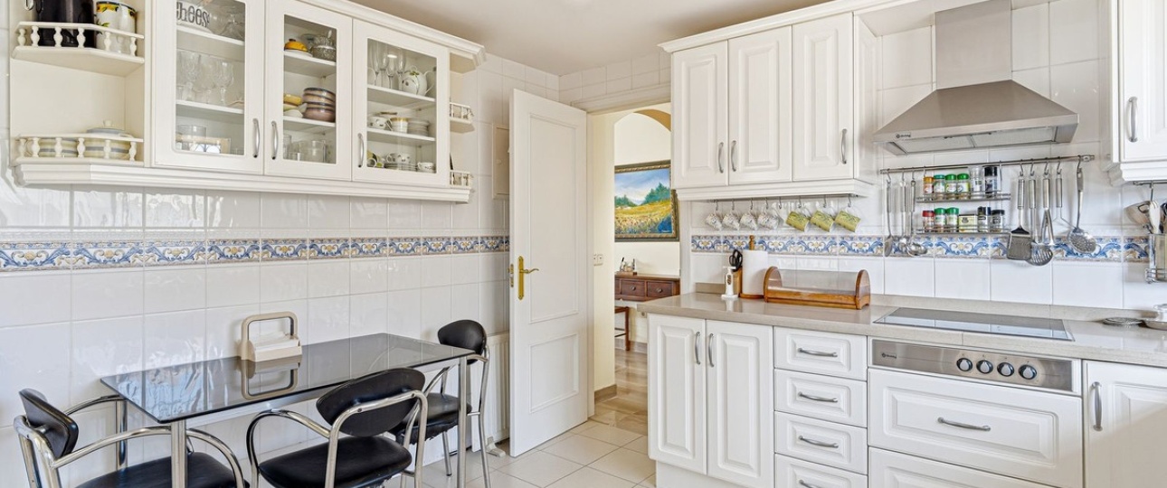 Wiederverkauf - apartment - Marbella - Elviria