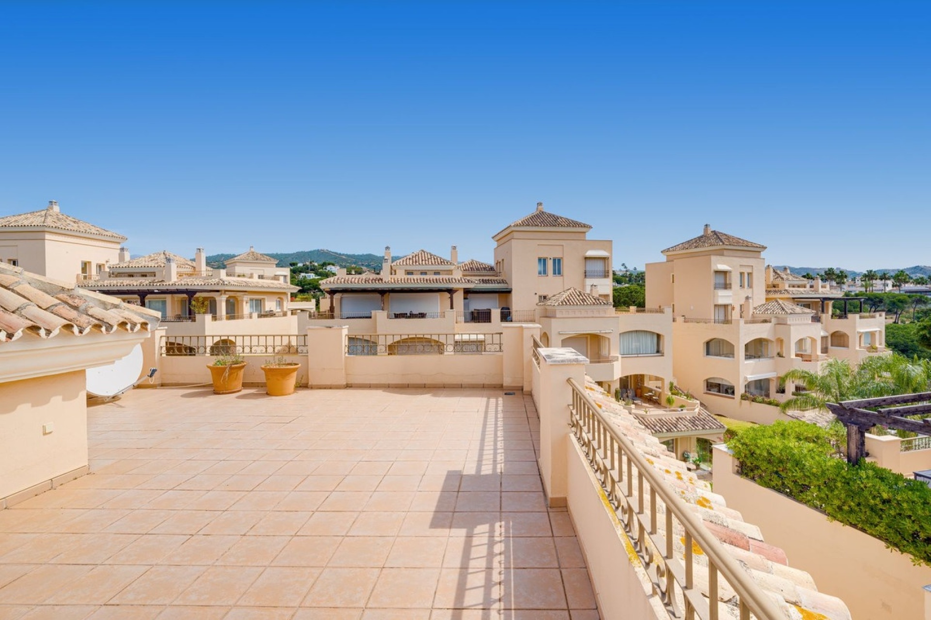 Wiederverkauf - apartment - Marbella - Elviria